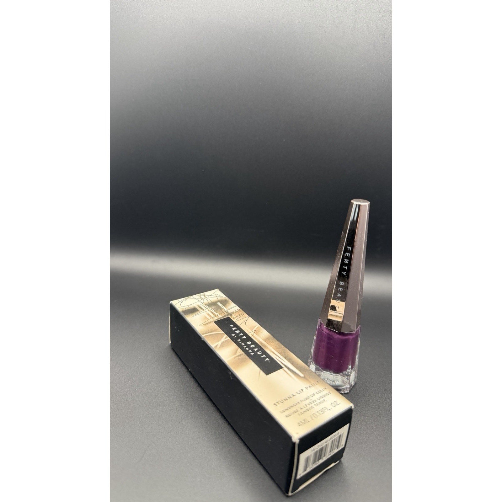 Fenty Beauty by Rihanna Stunna Lip Paint UNDEFEATED Longwear Fluid Lip Color NIB